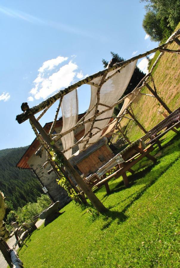 Agriturismo Baita De L'ALL Isolaccia Exterior foto